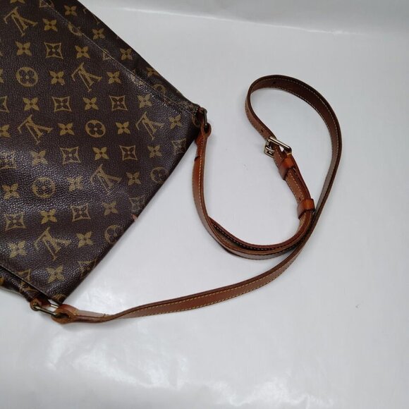 100% Authentic Louis Vuitton Musette Brown Monogram Crossbody Bag - Picture 4 of 9